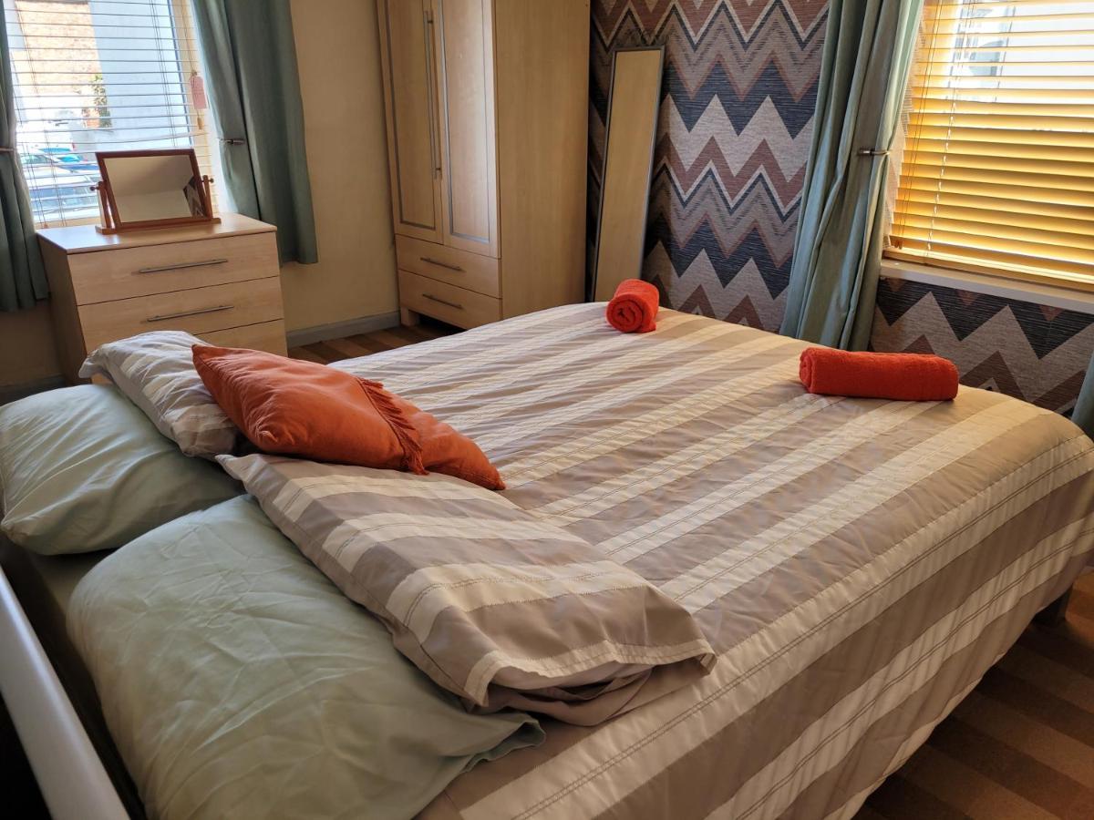 No 27 - 1 Bed Apartment *